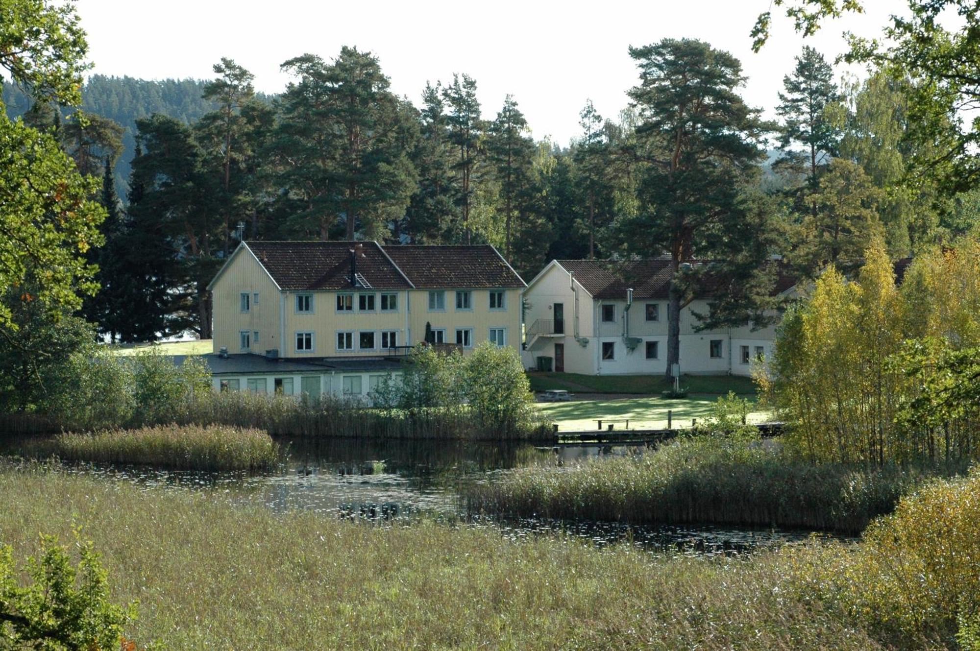 Solviken Tranas Hostel Exterior photo