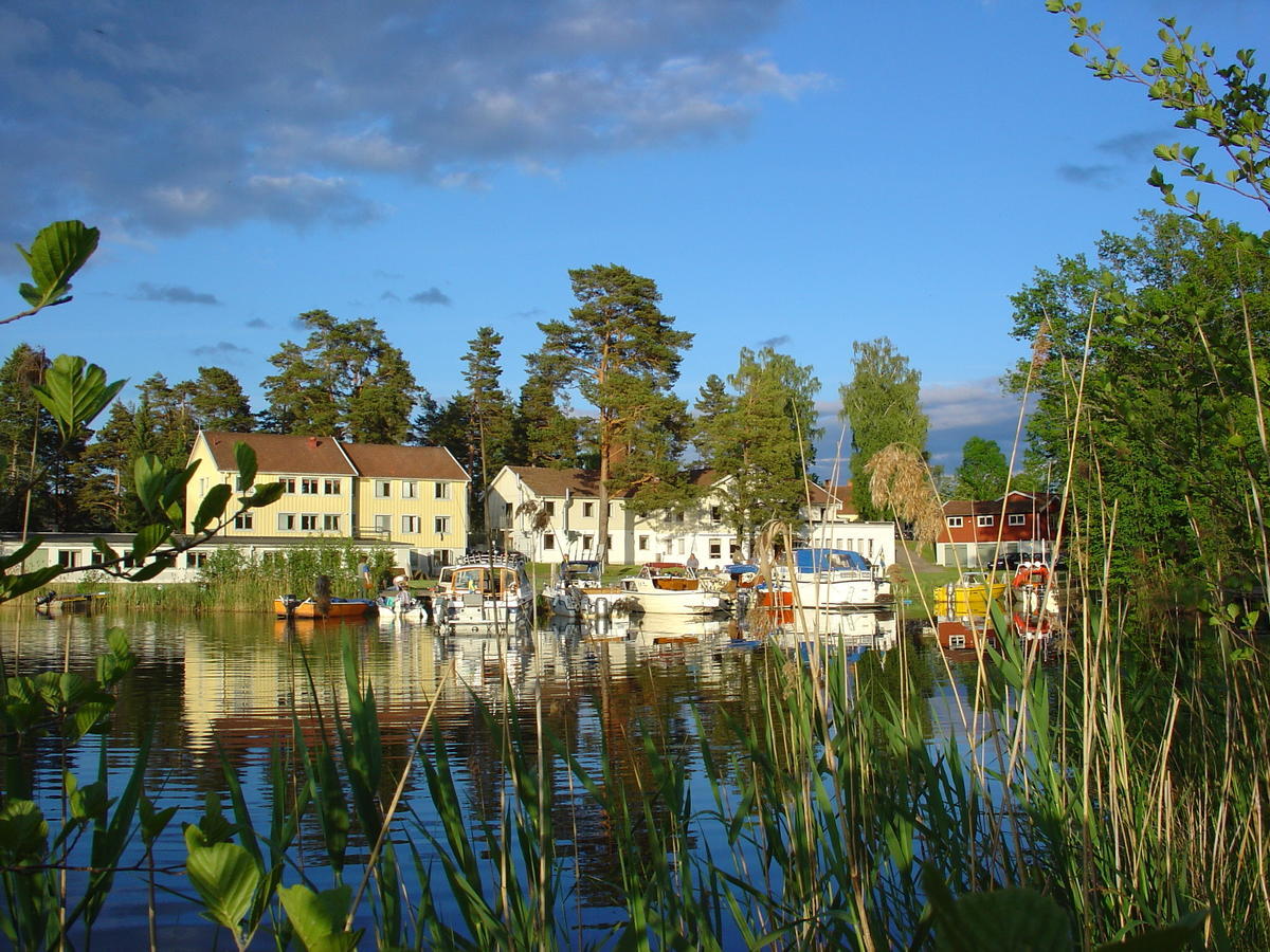 Solviken Tranas Hostel Exterior photo